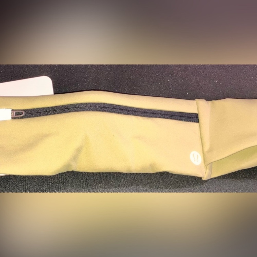 Lululemon belt